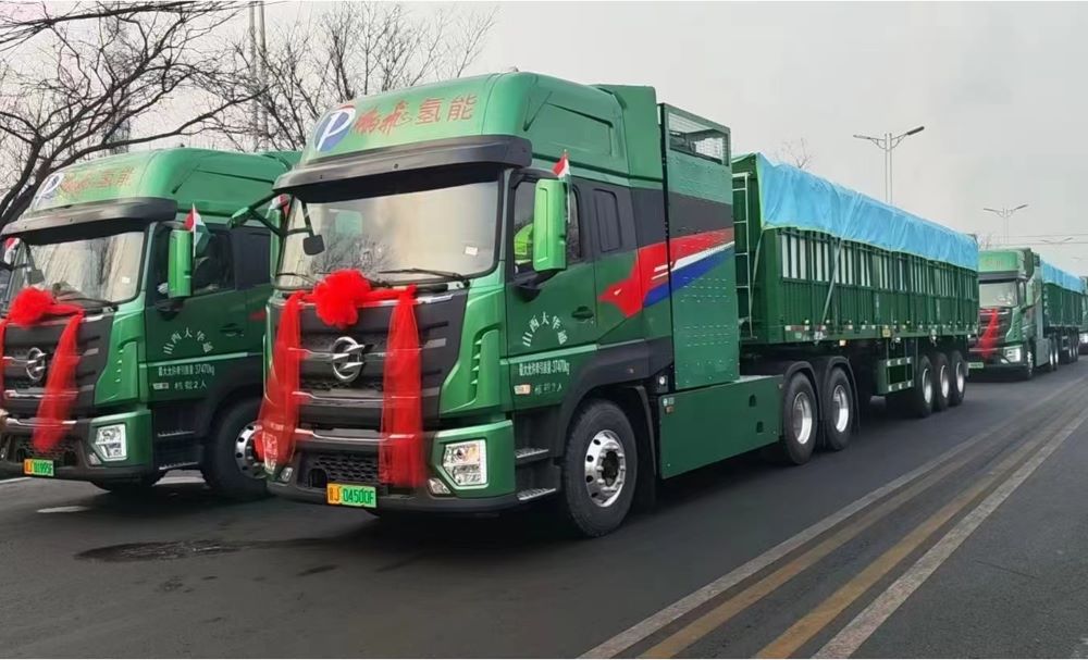 Sistema de suministro de hidr&oacute;geno a bordo para camiones pesados