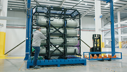 Sistema de suministro de hidr&oacute;geno a bordo